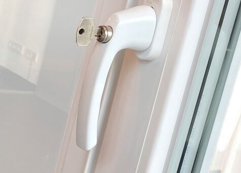 UNILUX Fenstergriff abschliessbar